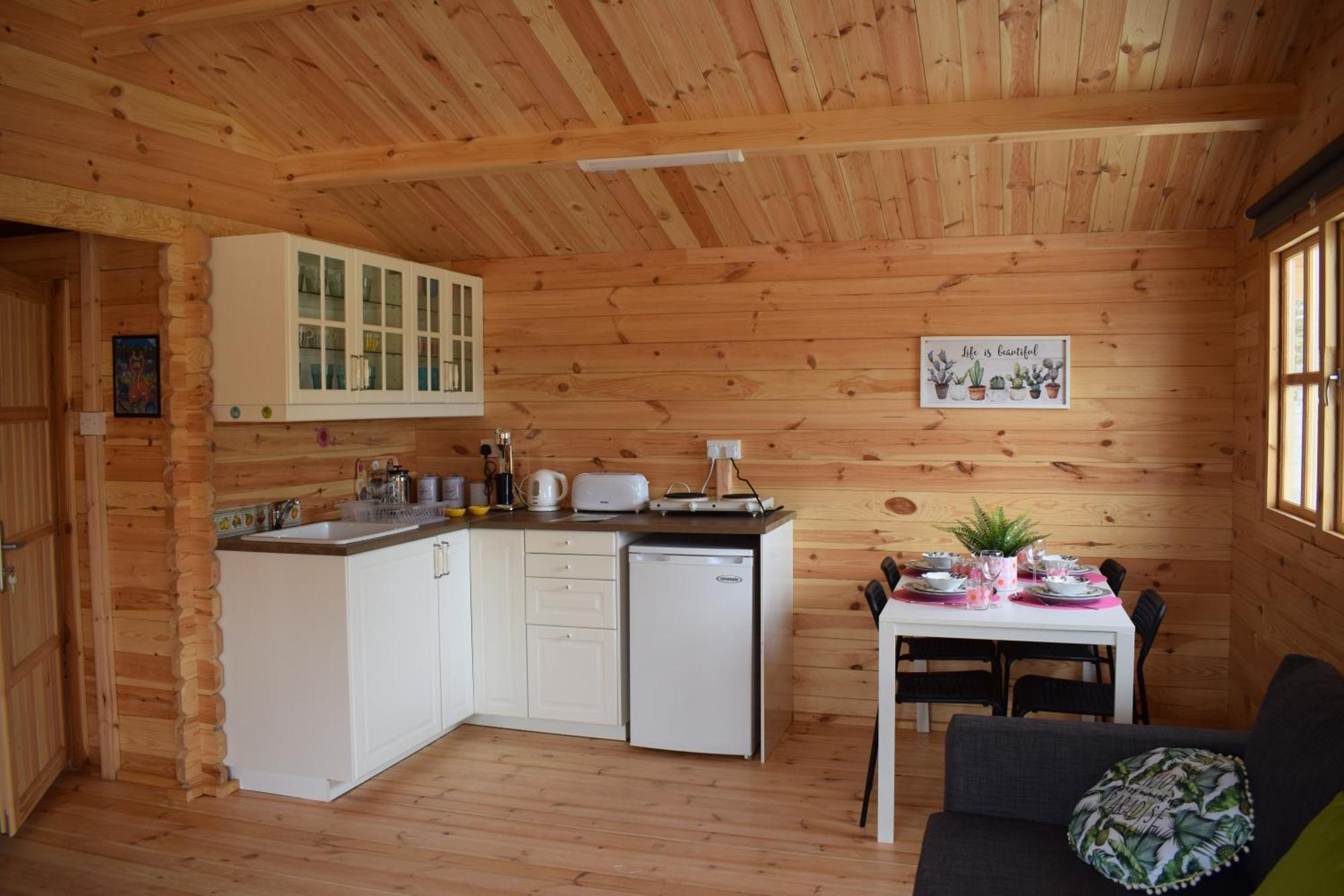 Cyprus Glamping Park Hotel Agios Theodoros Екстериор снимка
