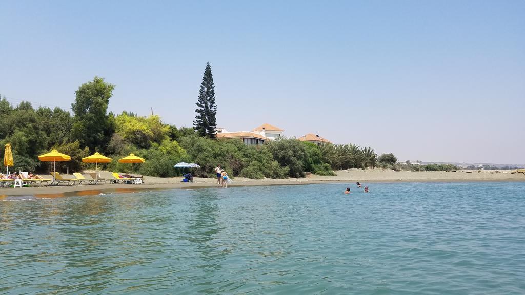 Cyprus Glamping Park Hotel Agios Theodoros Екстериор снимка