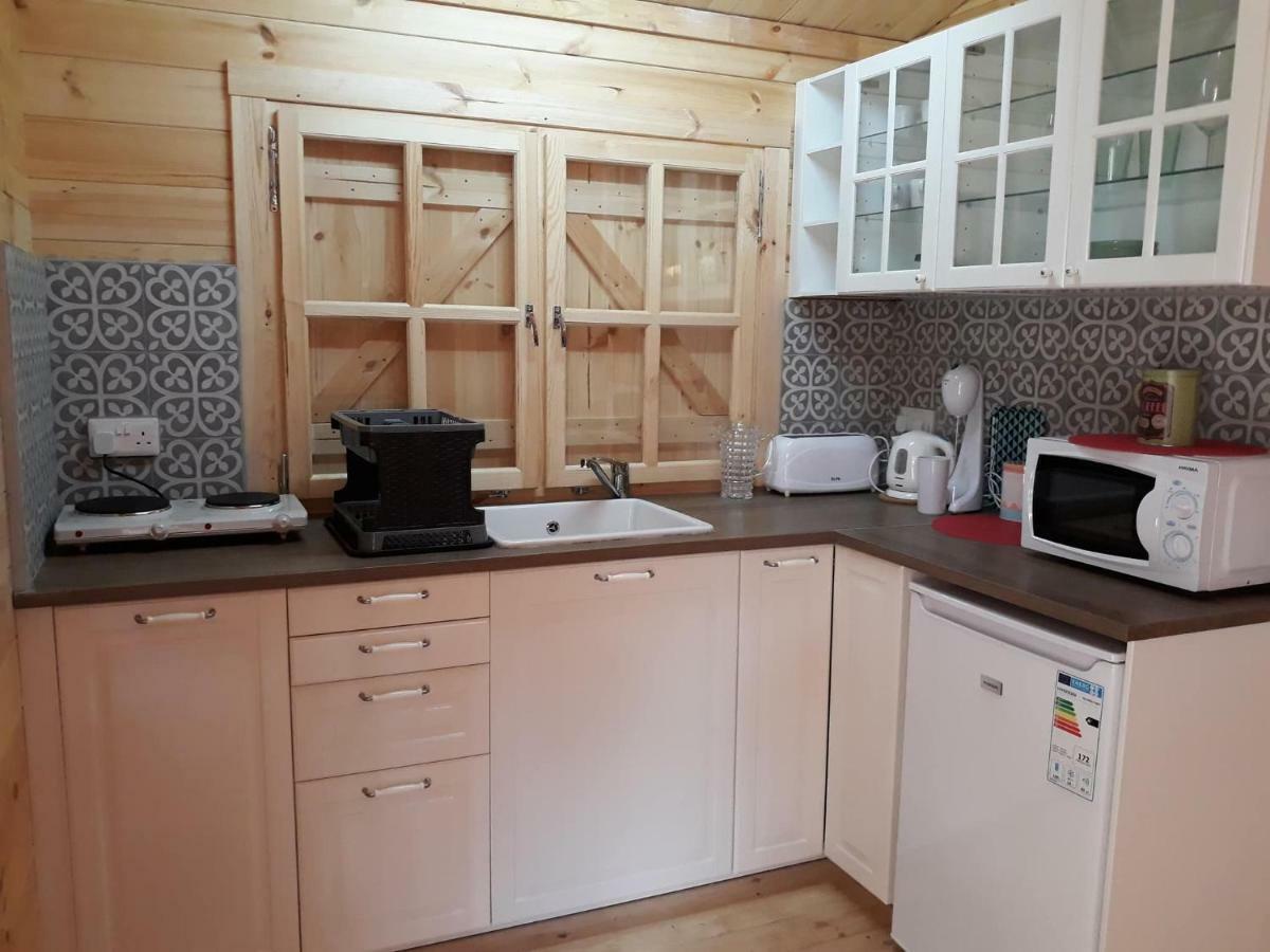 Cyprus Glamping Park Hotel Agios Theodoros Екстериор снимка